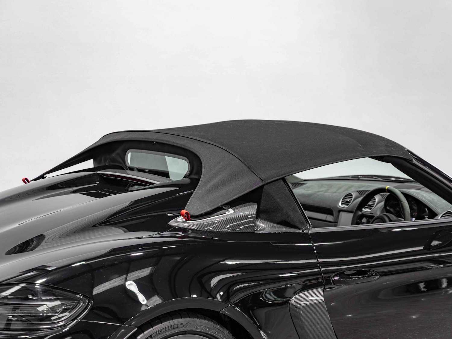 Used Porsche 718 Spyder 2024 for sale - 76283327: Photo 28