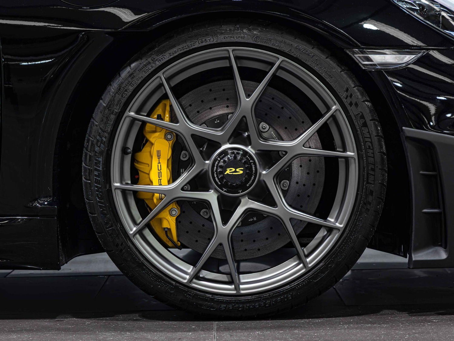 Used Porsche 718 Spyder 2024 for sale - 76283327: Photo 4