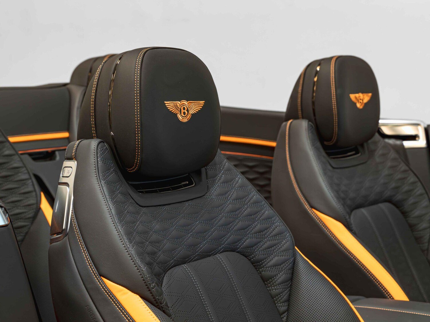 Used Bentley Continental 2025 for sale - 78086993: Photo 19