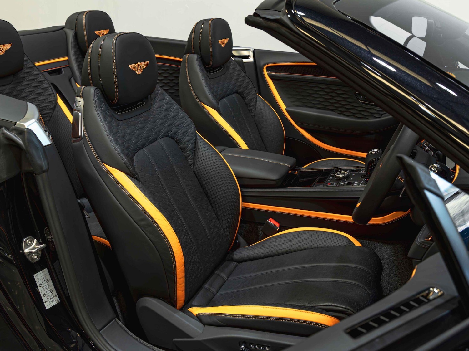 Used Bentley Continental 2025 for sale - 78086993: Photo 2