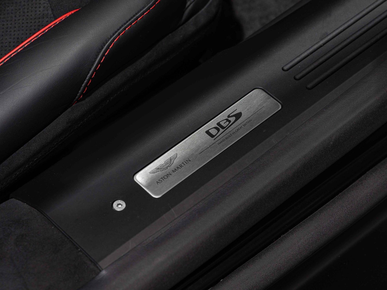 Used Aston Martin DBS 2022 for sale - 76994048: Photo 21