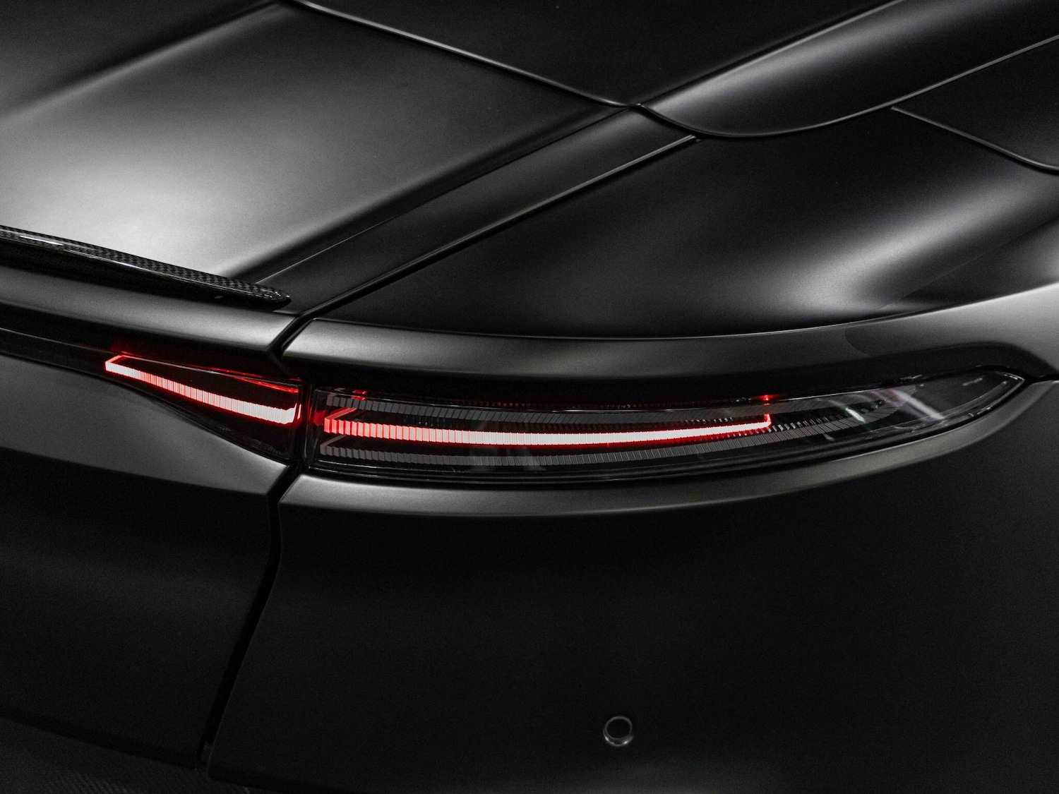 Used Aston Martin DBS 2022 for sale - 76994048: Photo 28