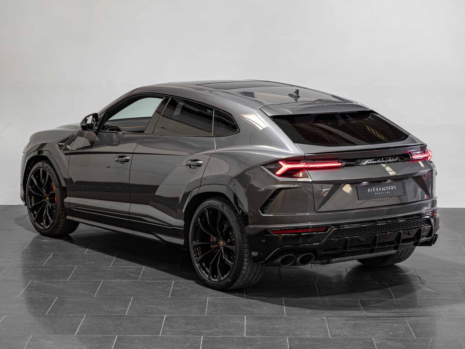 Used Lamborghini Urus 2021 for sale - 76994170: Photo 6