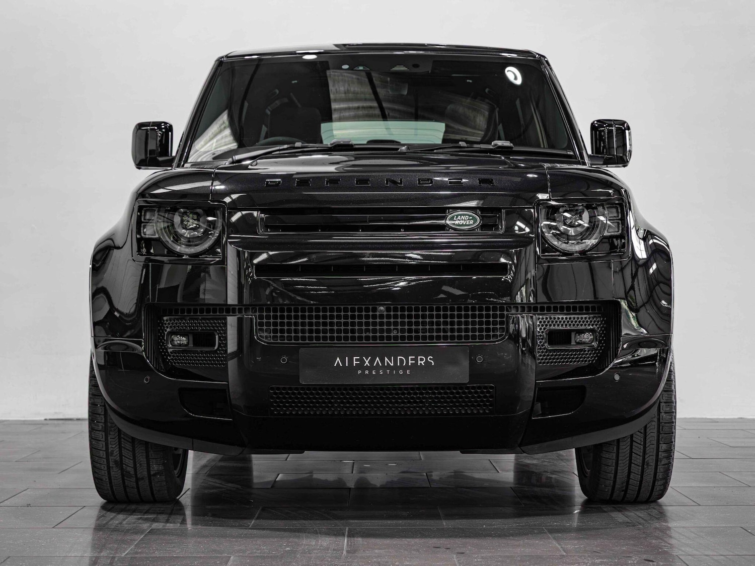 Used Land Rover Defender 110 2024 for sale - 76359962: Photo 21