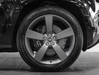 Used Land Rover Defender 110 2024 for sale - 76359962: Photo