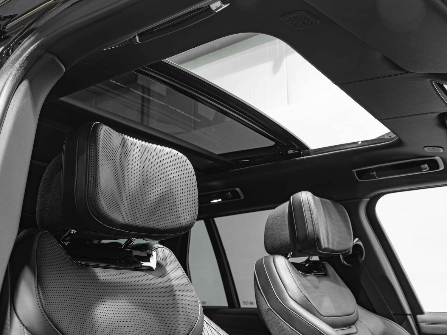 Used Land Rover Range Rover for sale - 77191796: Photo 3