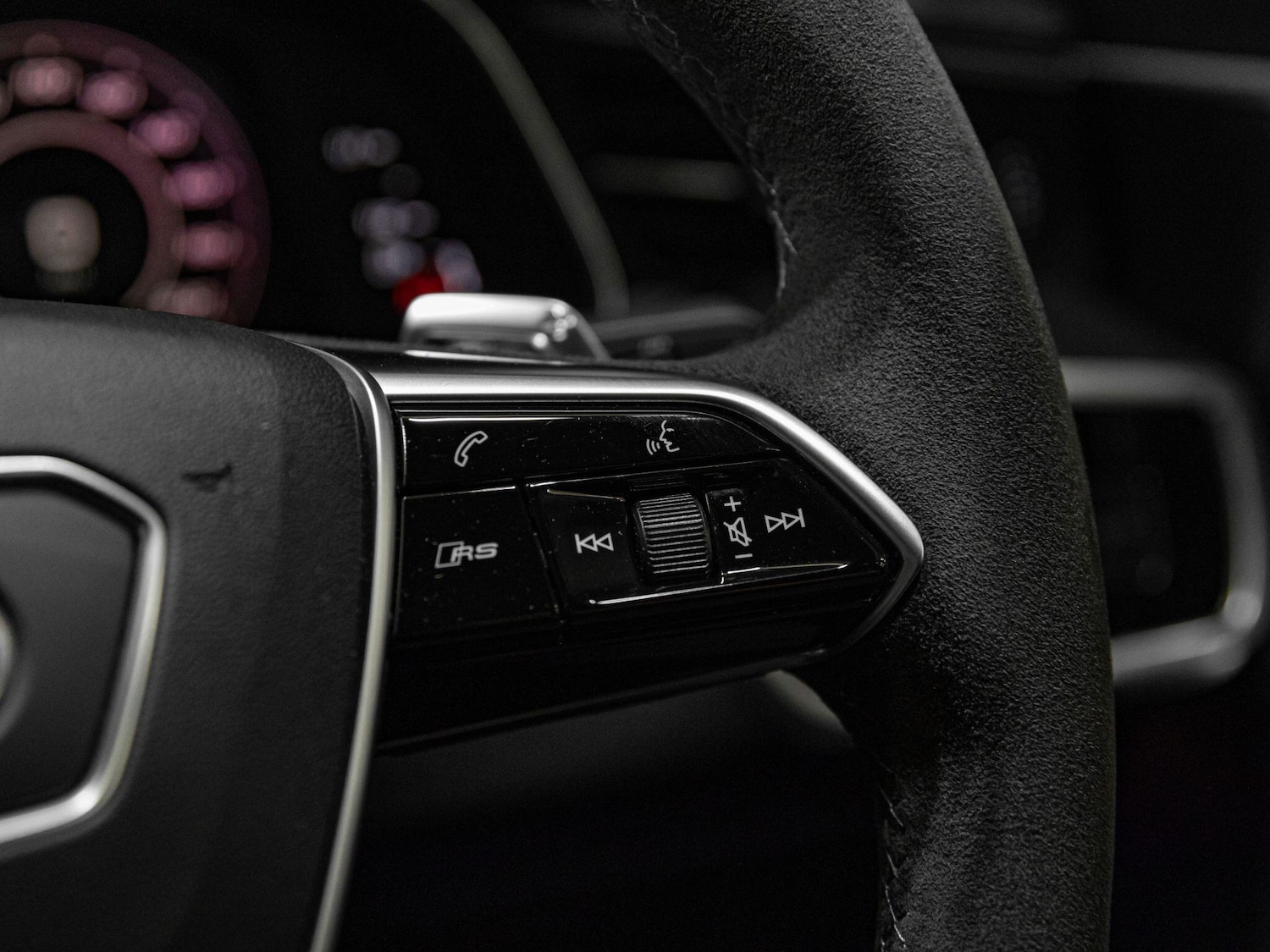 Used Audi RS7 2024 for sale - 76993465: Photo 11