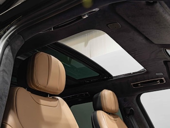 Used Land Rover Range Rover Sport 2024 for sale - 76572735: Photo