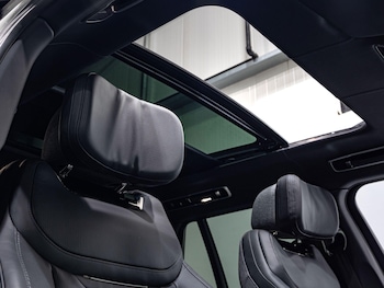 Used Land Rover Range Rover 2024 for sale - 76997249: Photo