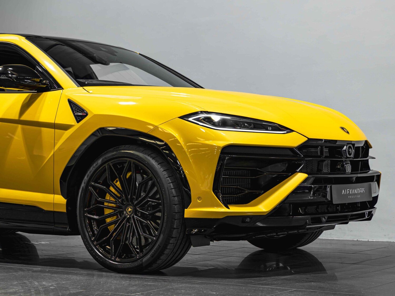 Used Lamborghini Urus 2025 for sale - 78100417: Photo 12