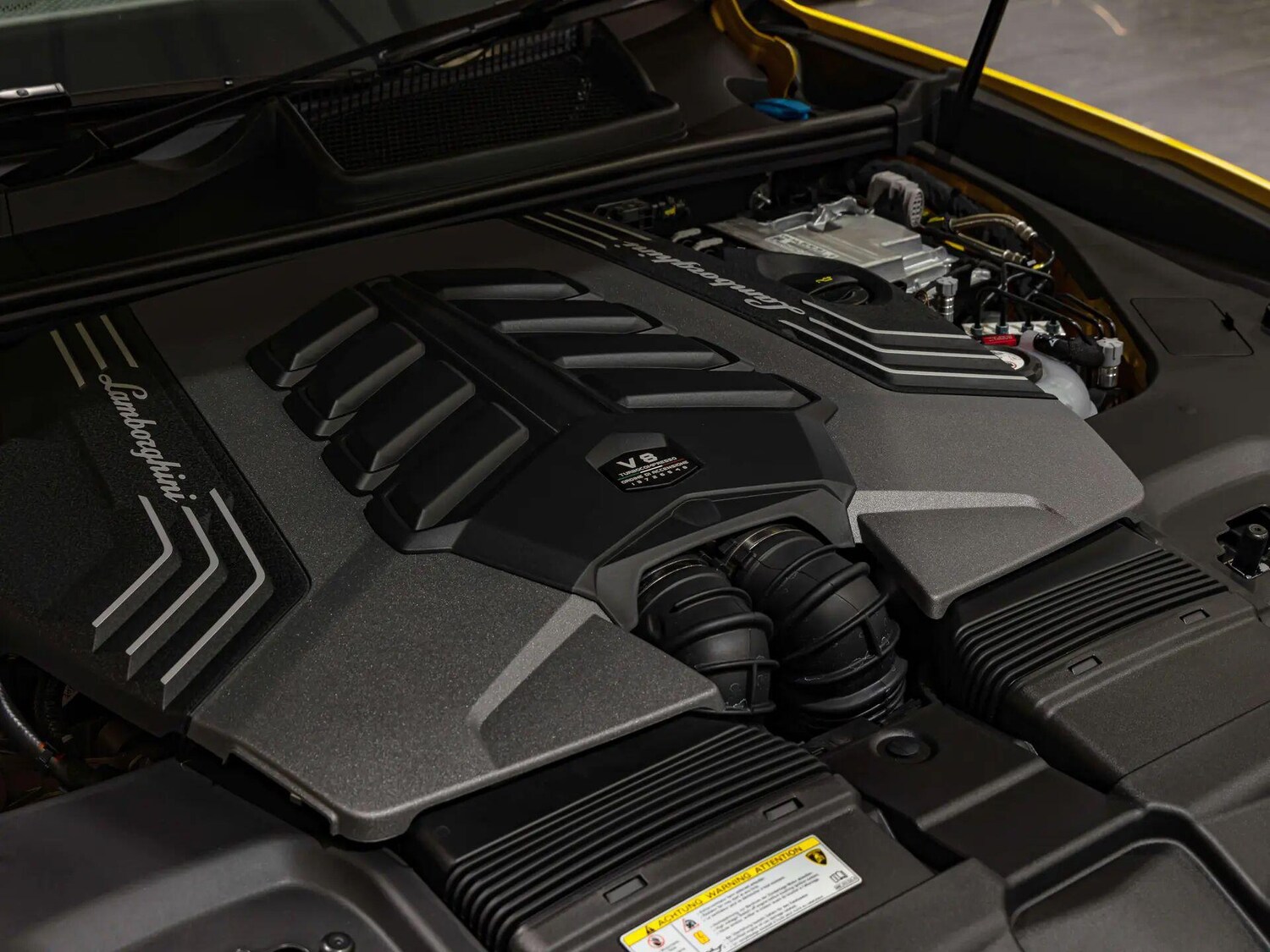 Used Lamborghini Urus 2025 for sale - 78100417: Photo 18