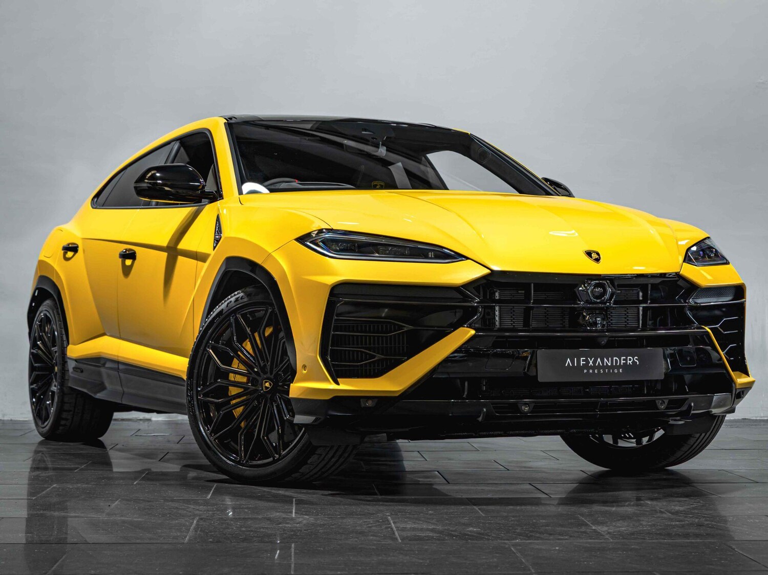 Used Lamborghini Urus 2025 for sale - 78100417: Photo 8