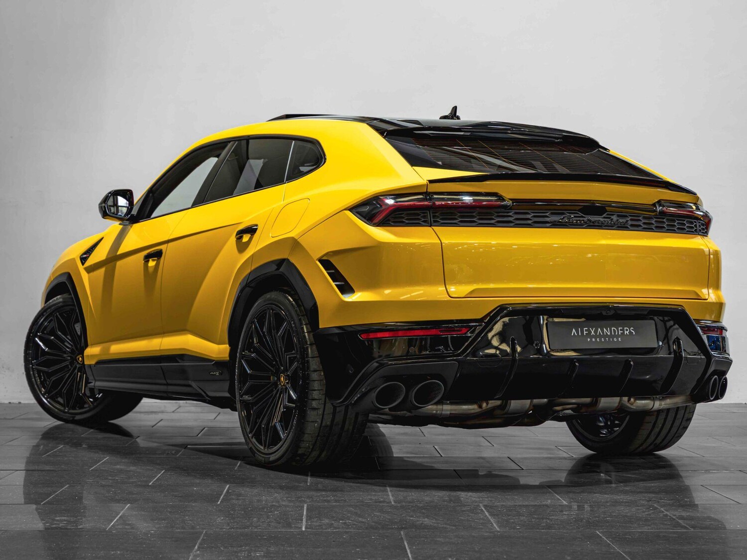 Used Lamborghini Urus 2025 for sale - 78100417: Photo 9