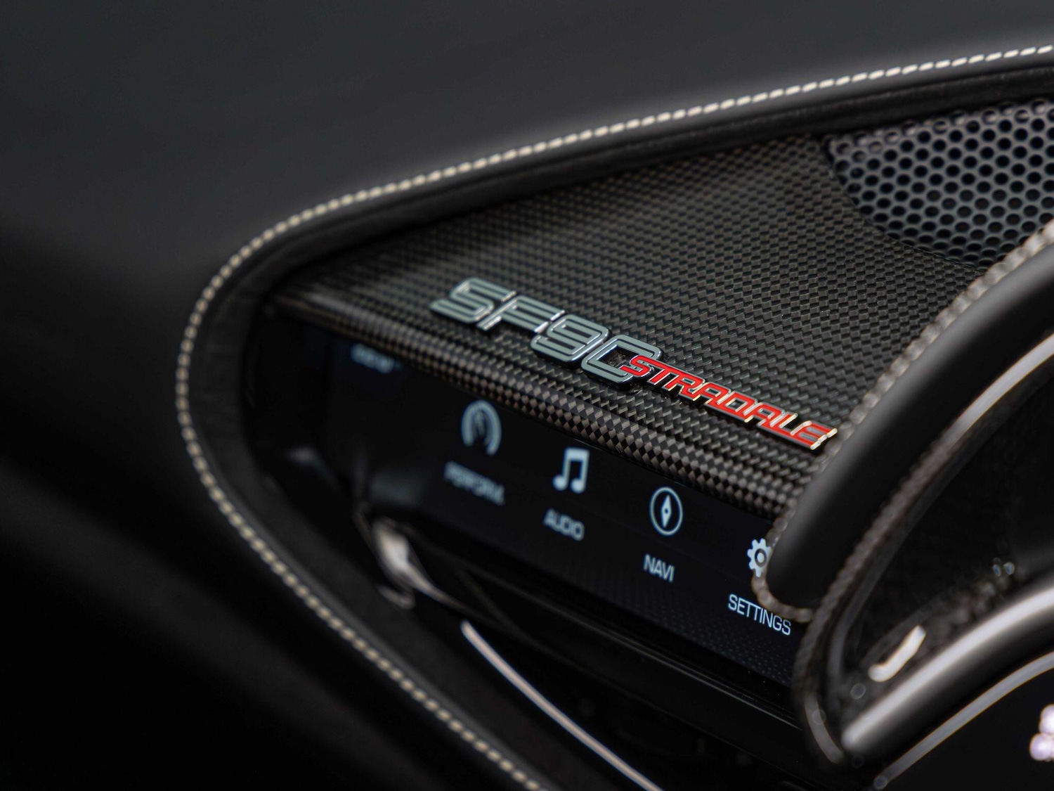 Used Ferrari SF90 Spider 2020 for sale - 76158446: Photo 15