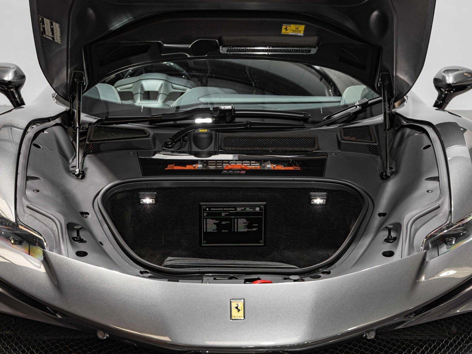 Used Ferrari SF90 Spider 2020 for sale - 76158446: Photo 28