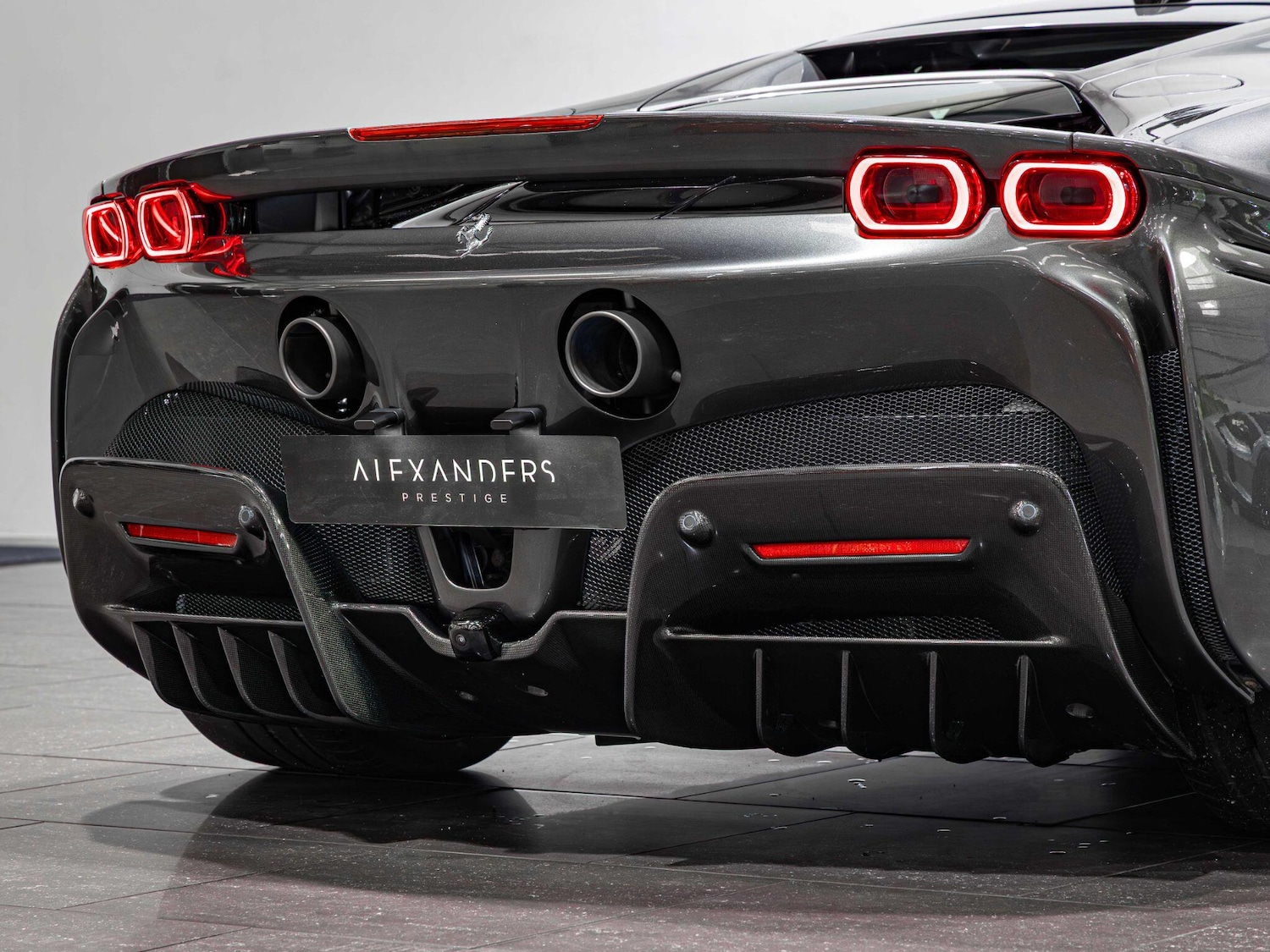 Used Ferrari SF90 Spider 2020 for sale - 76158446: Photo 31