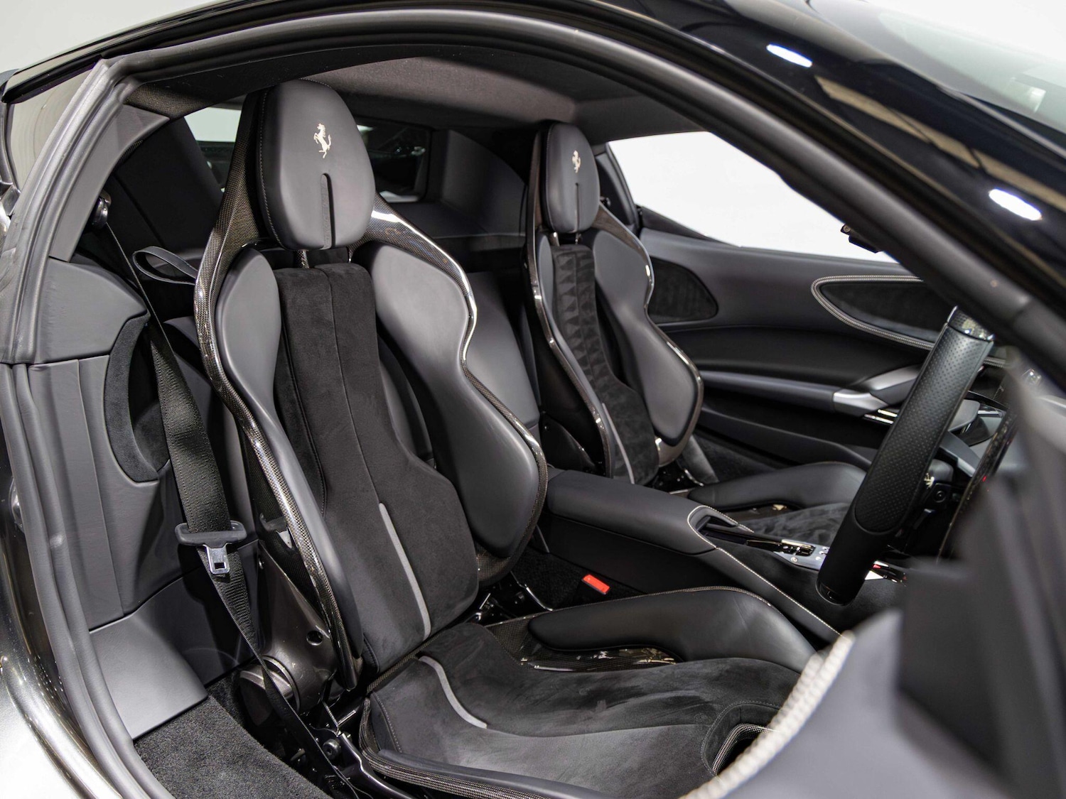 Used Ferrari SF90 Spider 2020 for sale - 76158446: Photo 7