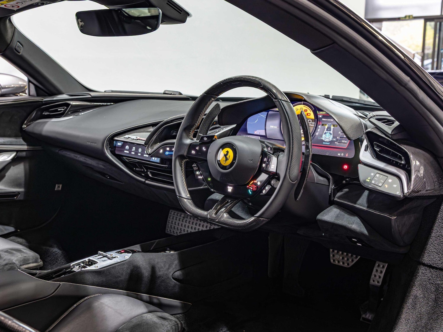 Used Ferrari SF90 Spider 2020 for sale - 76158446: Photo 8