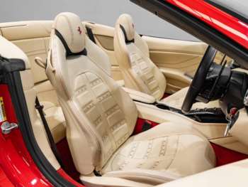 Used Ferrari California 2015 for sale - 75140544: Photo
