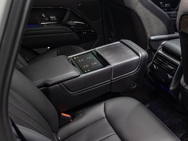Used Land Rover Range Rover 2024 for sale - 75387774: Photo 3