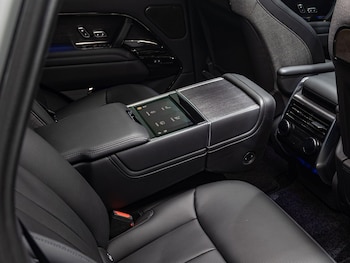 Used Land Rover Range Rover 2024 for sale - 75387774: Photo