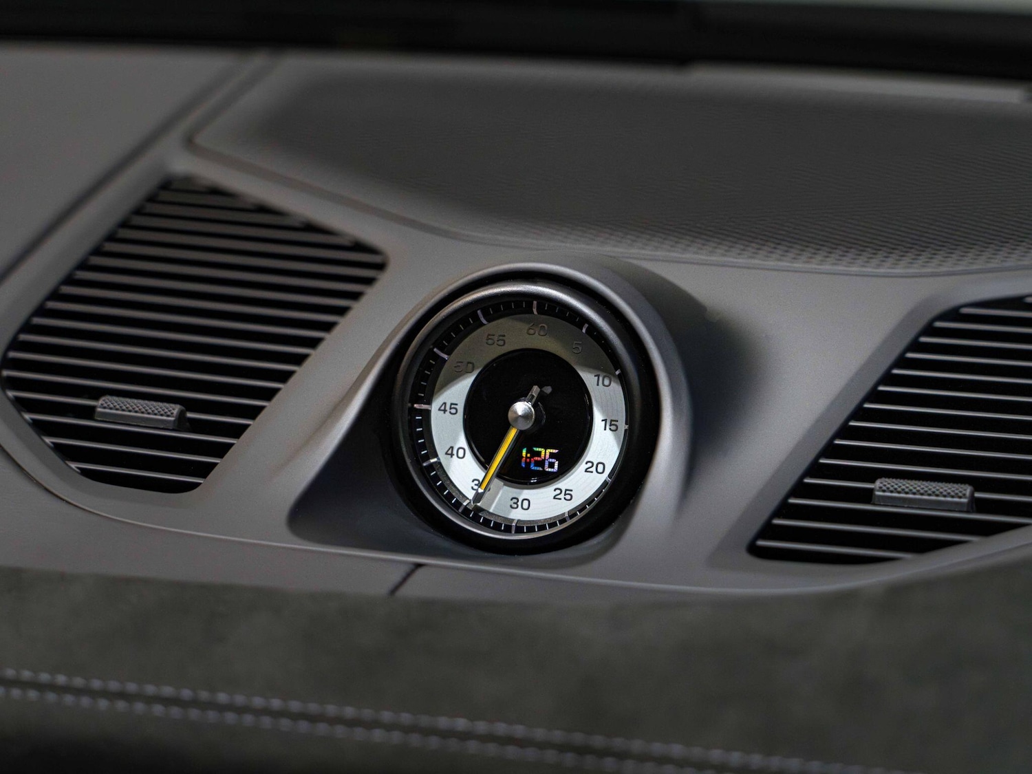 Used Porsche Cayenne for sale - 76996057: Photo 16