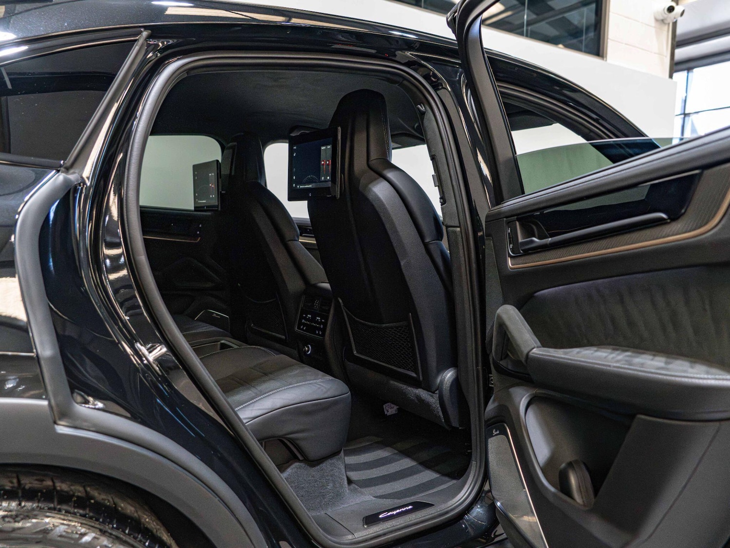 Used Porsche Cayenne for sale - 76996057: Photo 18