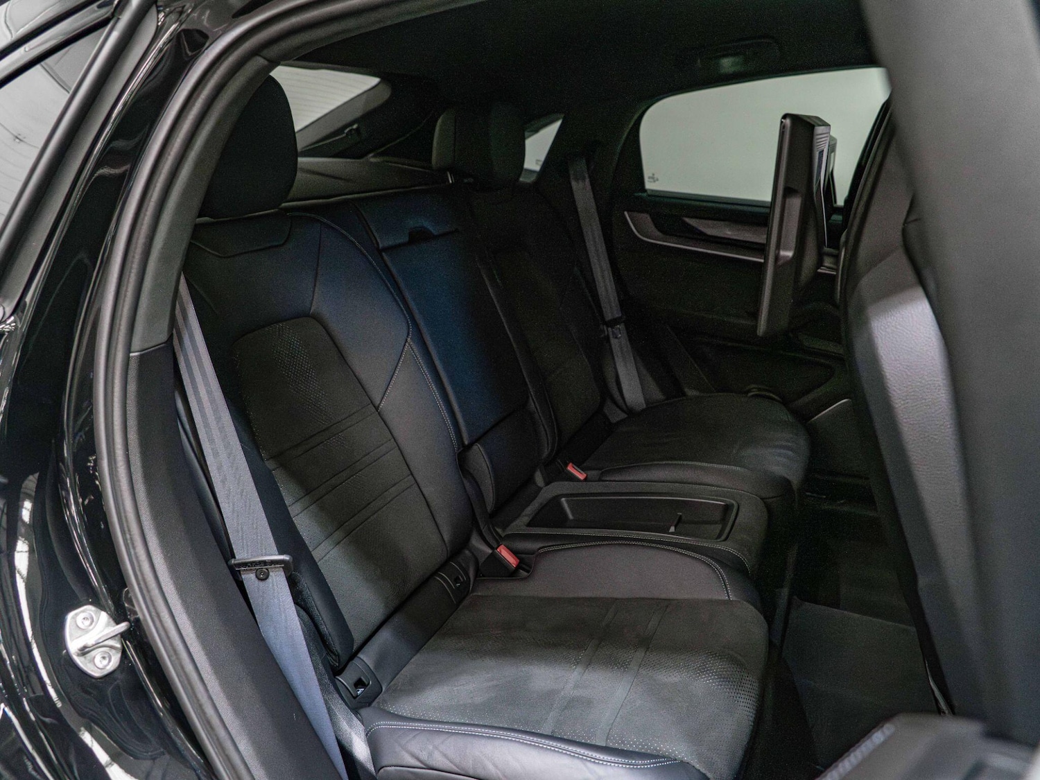 Used Porsche Cayenne for sale - 76996057: Photo 19