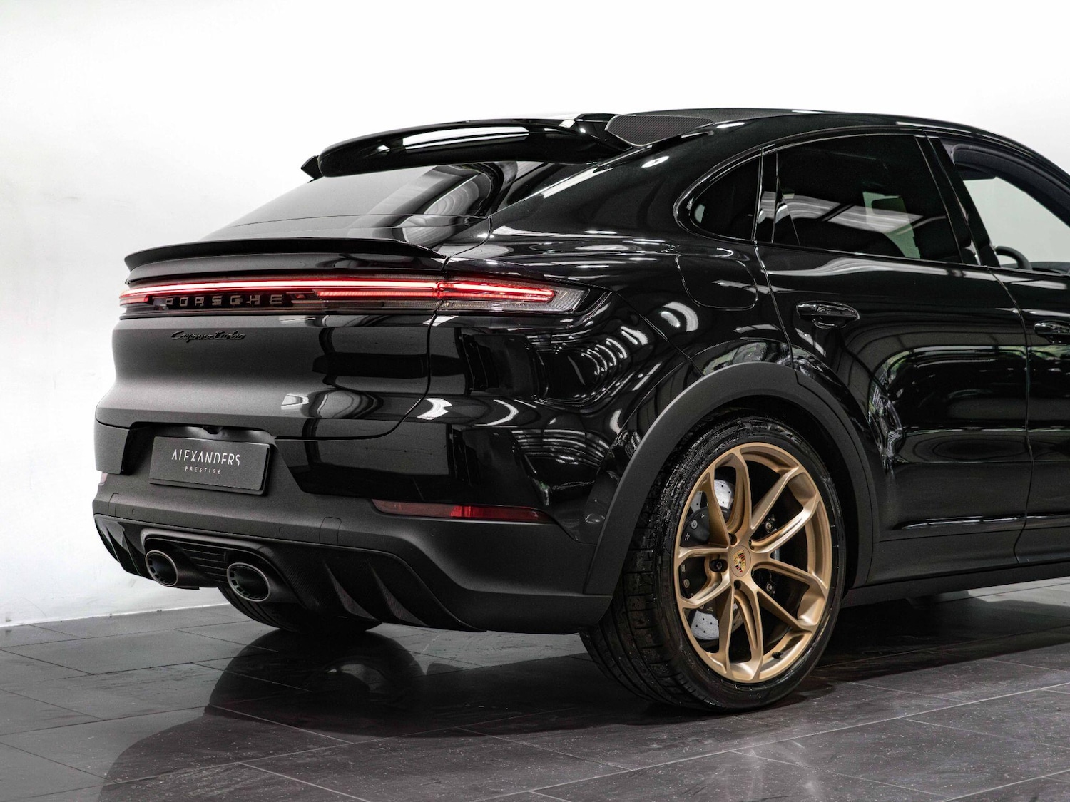 Used Porsche Cayenne for sale - 76996057: Photo 30