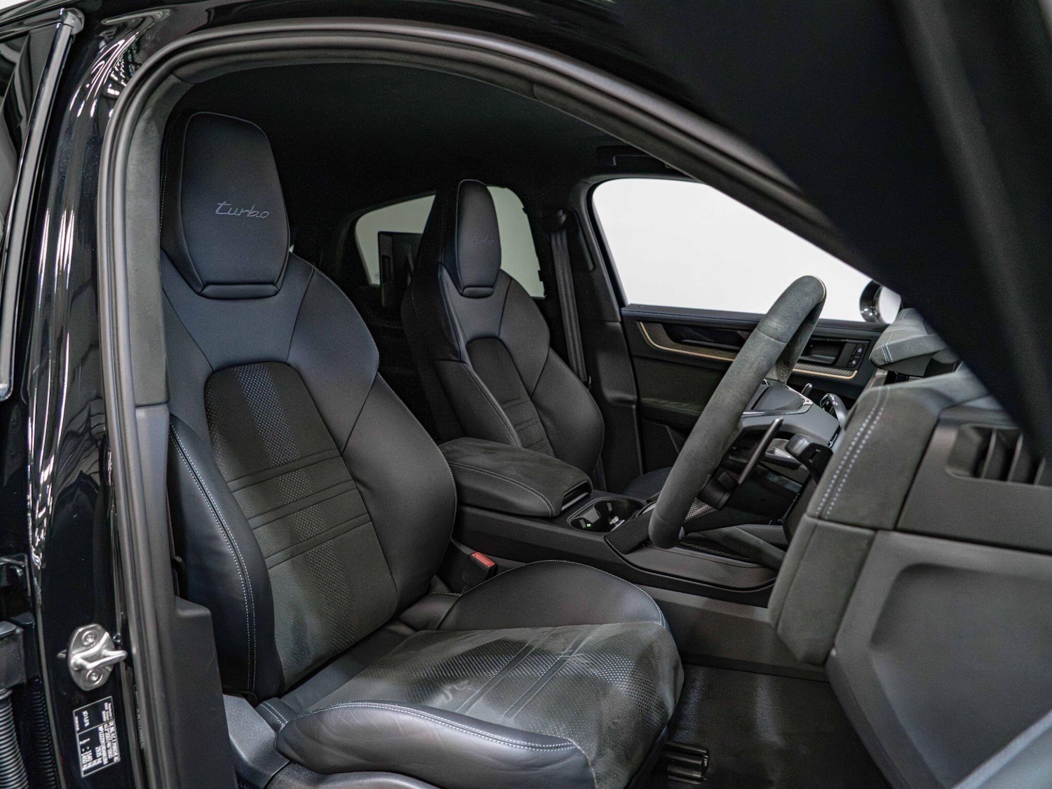 Used Porsche Cayenne for sale - 76996057: Photo 9