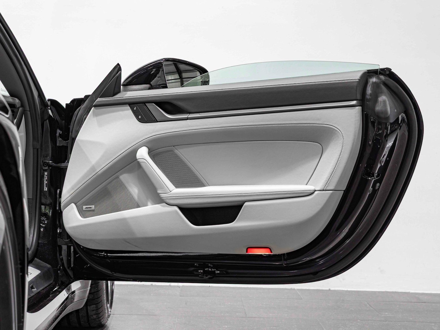 Used Porsche 911 for sale - 77091067: Photo 19