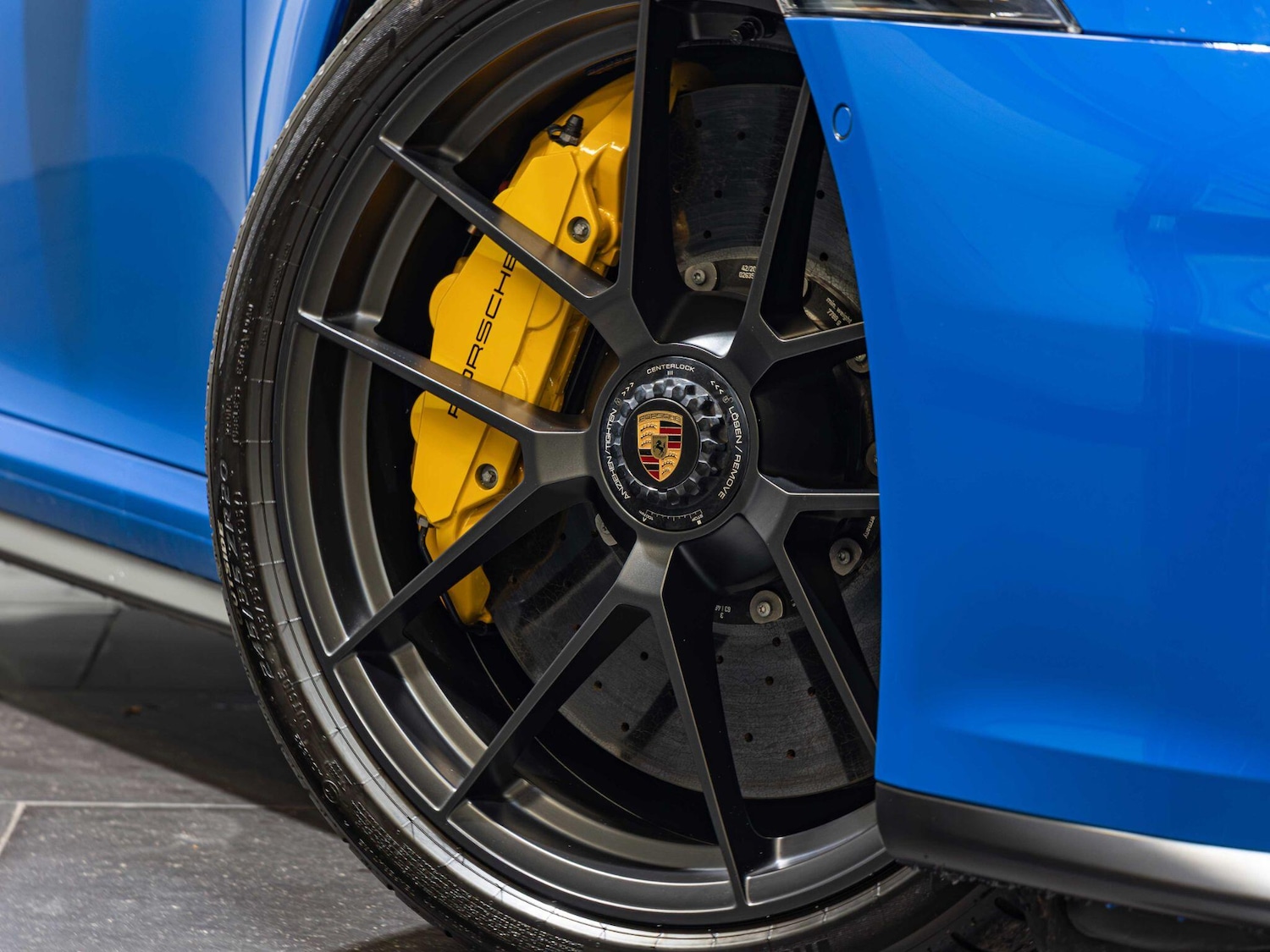 Used Porsche 911 2024 for sale - 76824065: Photo 3