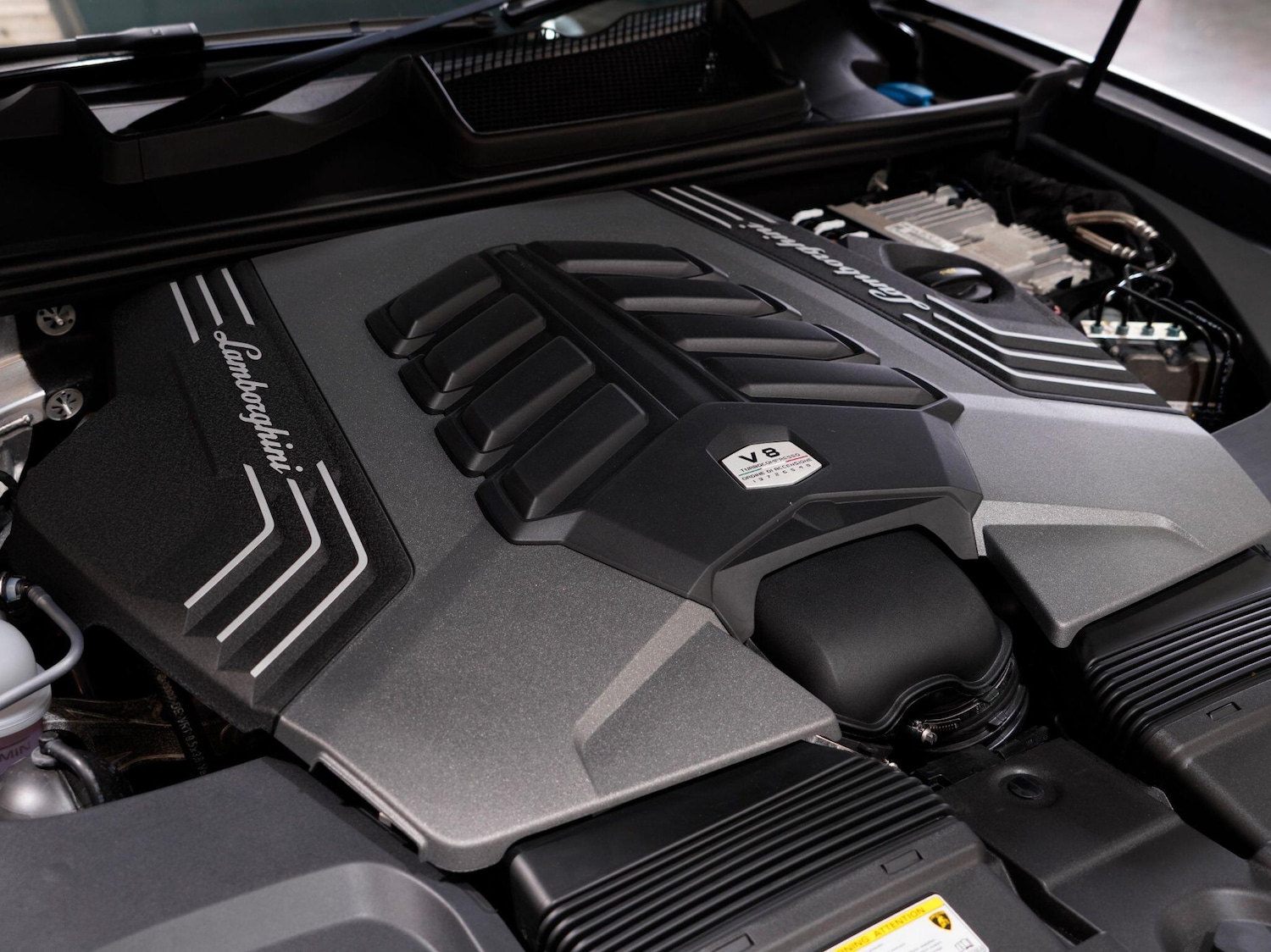 Used Lamborghini Urus 2022 for sale - 76409582: Photo 16