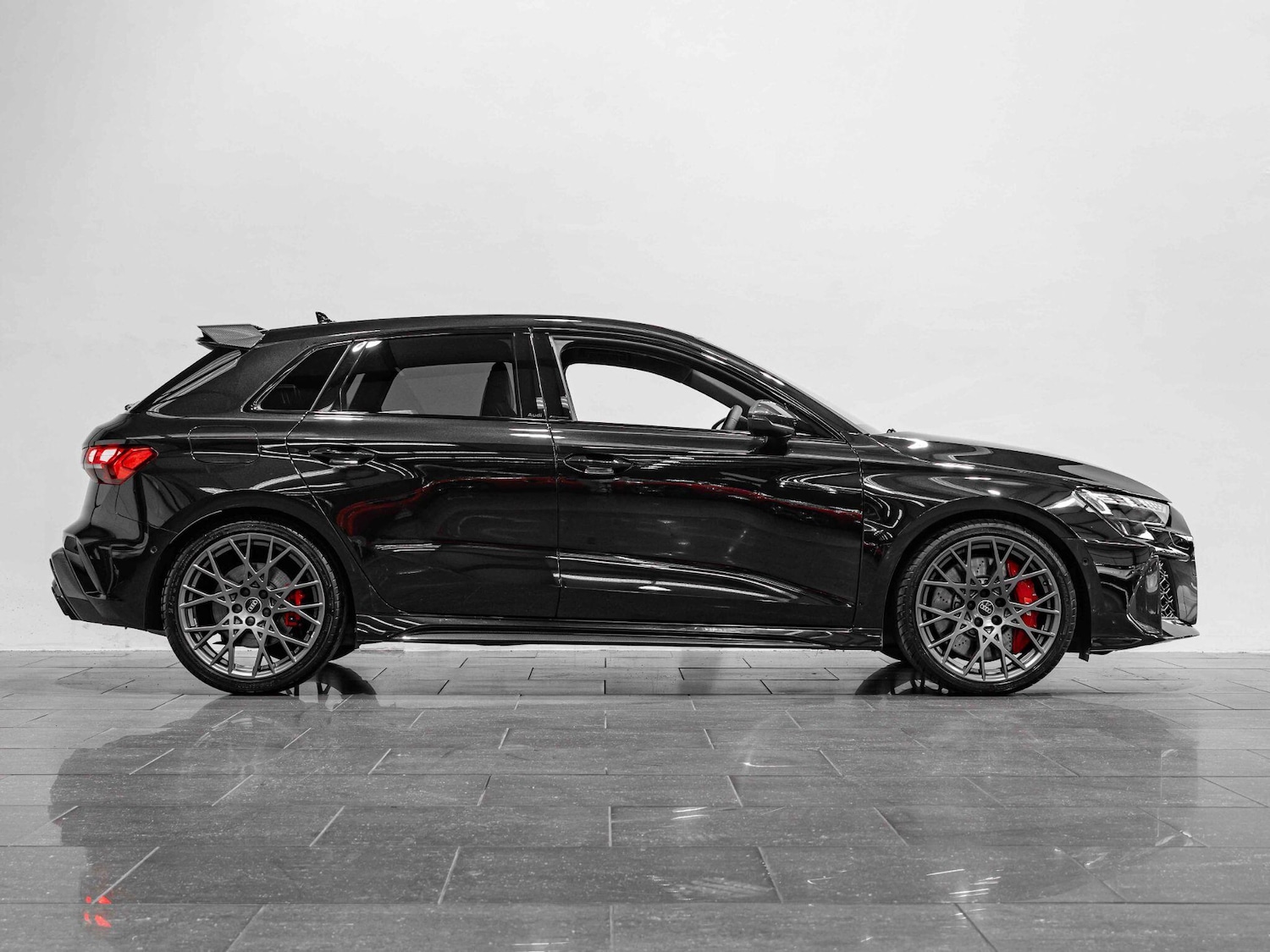 Used Audi RS3 2025 for sale - 76965020: Photo 6