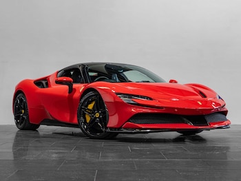 Used Ferrari SF90 Stradale 2021 for sale - 75589192: Photo