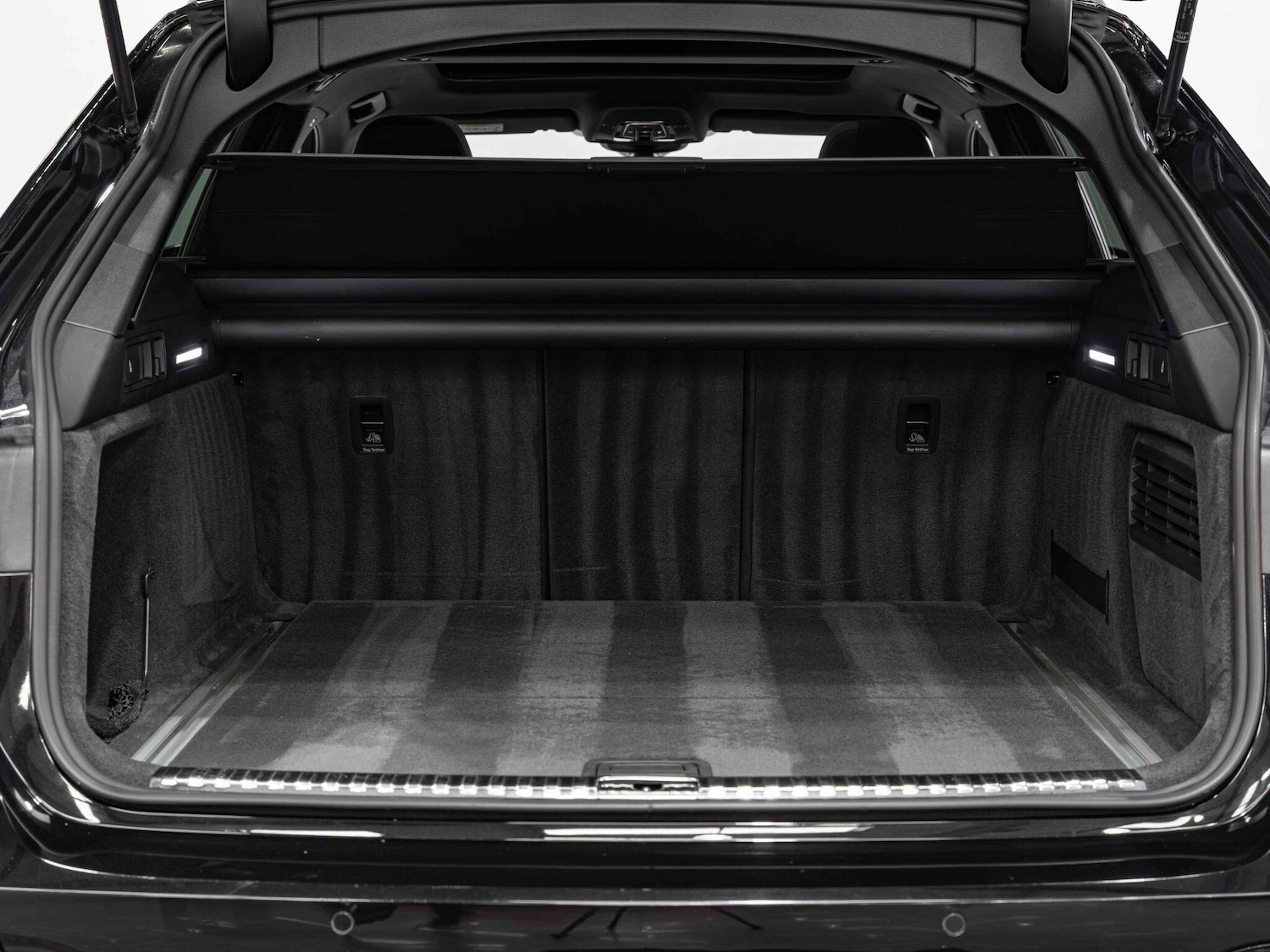 Used Audi RS6 2021 for sale - 77131068: Photo 28