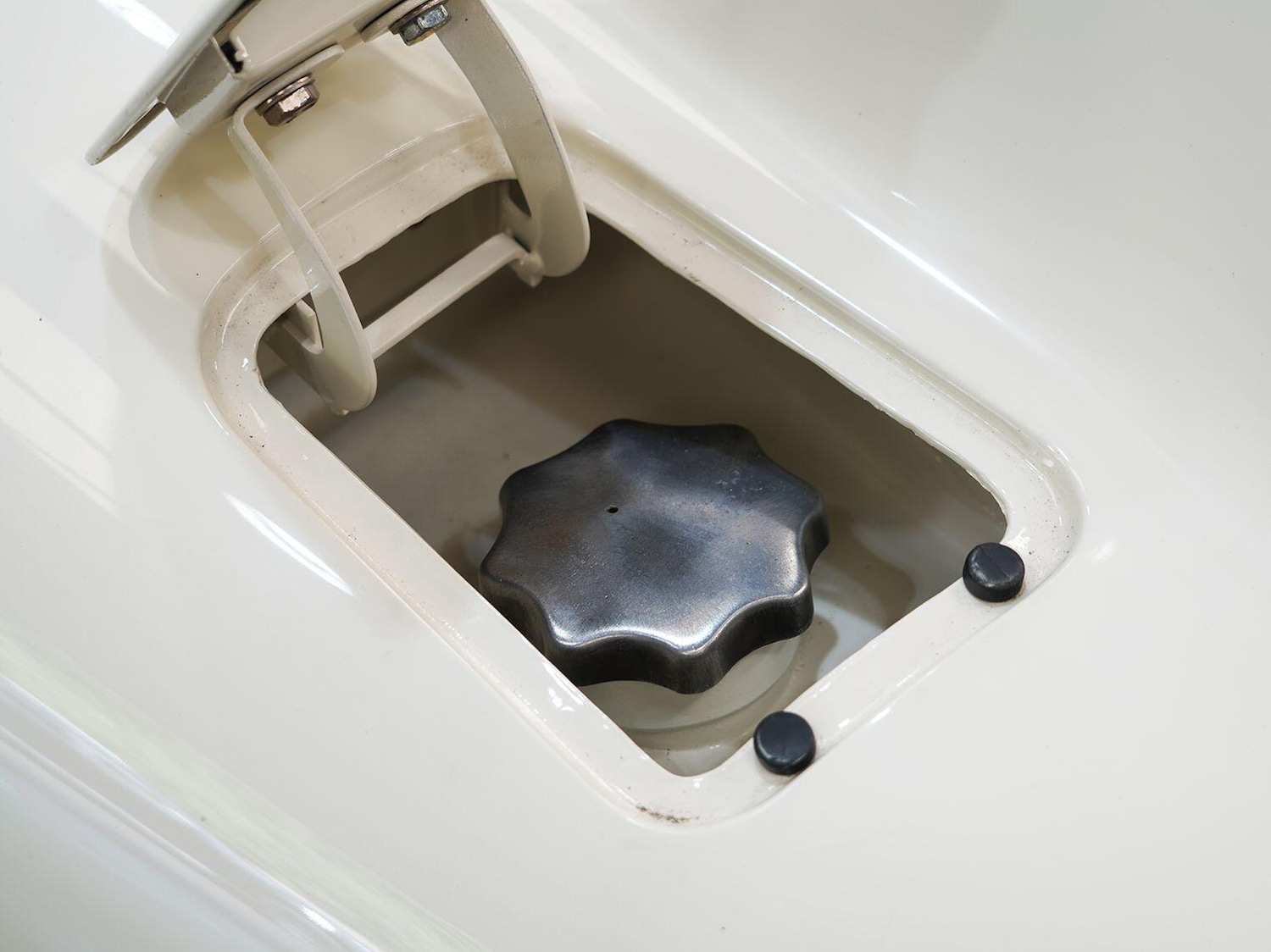 Used Jaguar E-Type for sale - 76993970: Photo 38