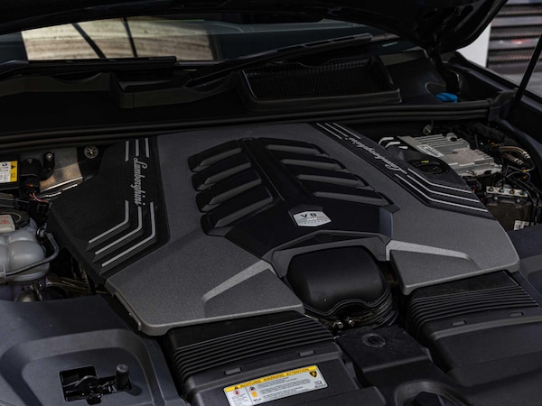 Used Lamborghini Urus for sale - 75400482: Photo 31