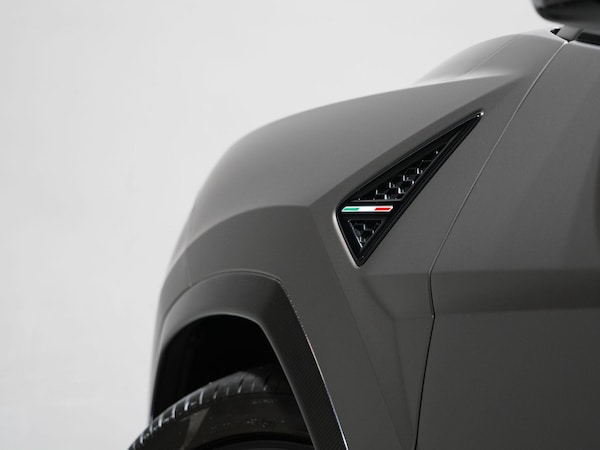 Used Lamborghini Urus for sale - 75400482: Photo 35