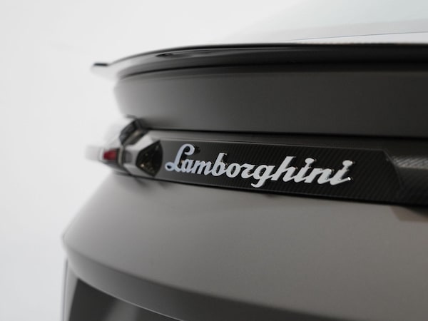 Used Lamborghini Urus for sale - 75400482: Photo 39