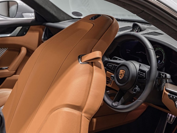 Used Porsche 911 2022 for sale - 76138116: Photo 18