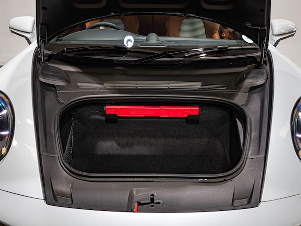 Used Porsche 911 2022 for sale - 76138116: Photo 30