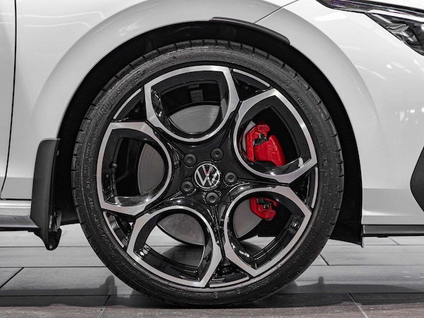 Used Volkswagen Golf 2024 for sale - 76201127: Photo 7