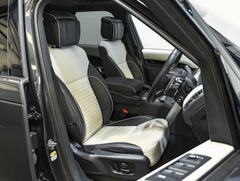 Used Land Rover Discovery 2021 for sale - 77549674: Photo