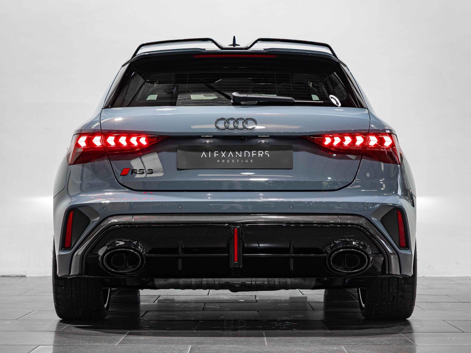 Used Audi RS3 2025 for sale - 76457196: Photo 11