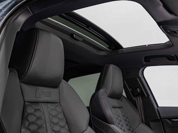 Used Audi RS3 2025 for sale - 76457196: Photo