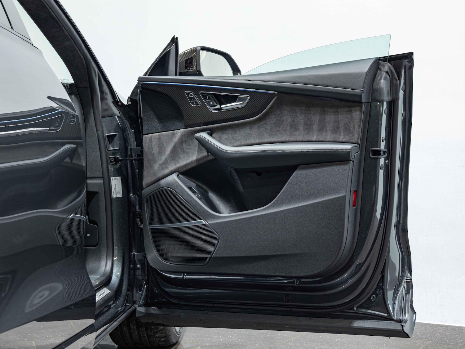 Used Audi RS Q8 2020 for sale - 77029786: Photo 16