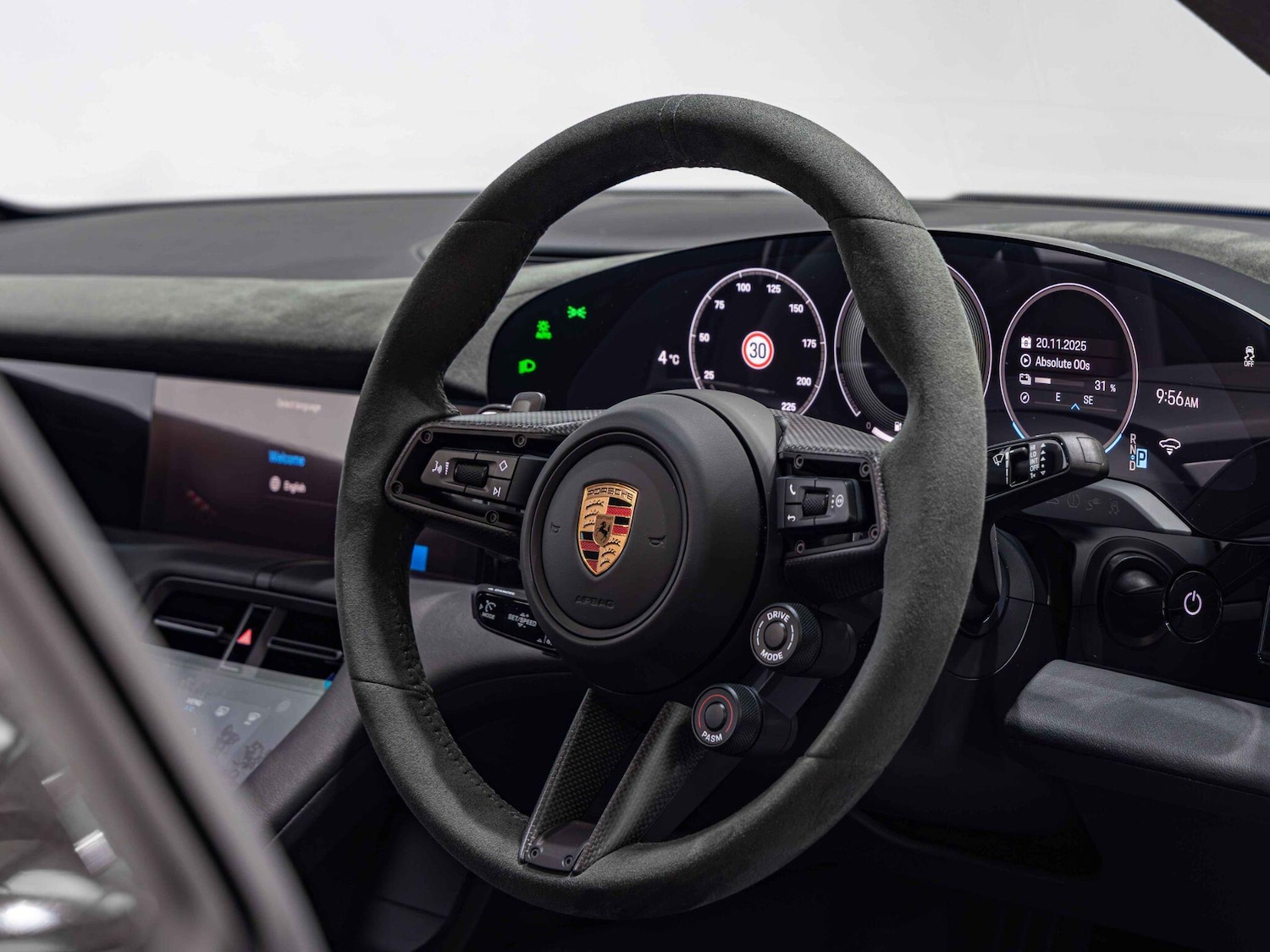 Used Porsche Taycan 2024 for sale - 76645925: Photo 10