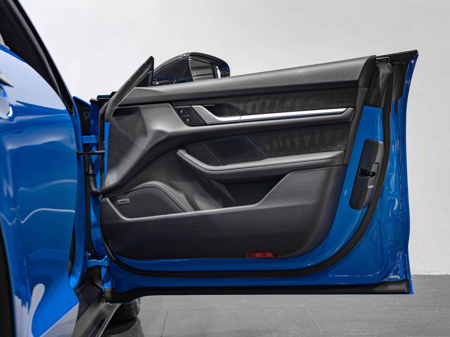 Used Porsche Taycan 2024 for sale - 76645925: Photo 19