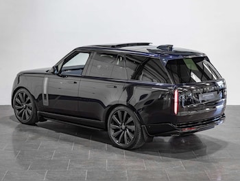Used Land Rover Range Rover 2023 for sale - 76012086: Photo